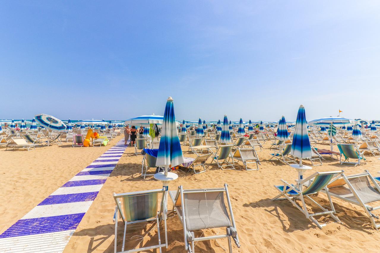 Hotel Jesulum Lido di Jesolo Exterior photo