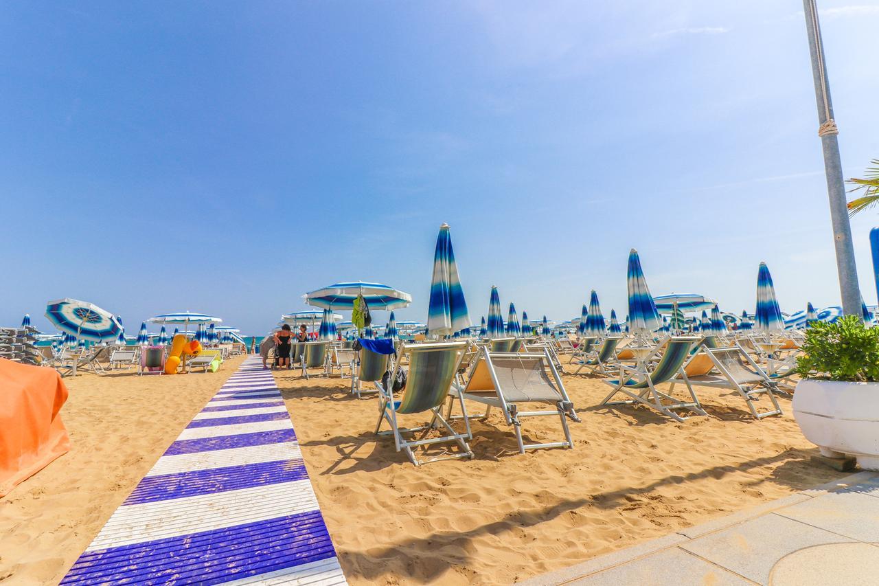 Hotel Jesulum Lido di Jesolo Exterior photo